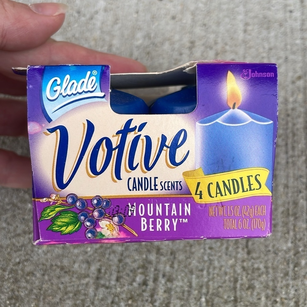 Vintage Glade Candle Scents Mountain Berry Votive Candles NEW 1998 Discontinued - Picture 3 of 4